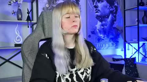 Lexi Wenford NO NUDE GODDESS online show from May 27, 2:41 am