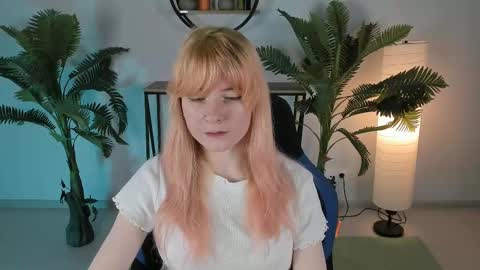 Lexi Wenford NO NUDE GODDESS online show from March 11, 5:57 am