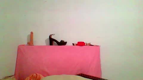 Snapshot of lexxie_weed chatting on September 17, 1:42 am Lexxie online show from September 17, 1:42 am