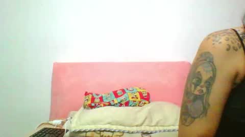 Snapshot of lexxie_weed chatting on October 3, 10:29 pm Lexxie online show from October 3, 10:29 pm