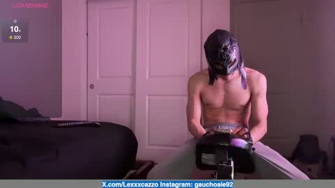 Dromaeosaurex online show from October 31, 8:04 am