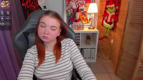 lexxxyone online show from December 11, 12:23 pm