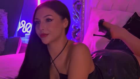 LexyBanks online show from January 14, 9:17 am