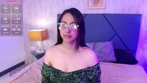 lexyblaze_ online show from January 14, 11:29 am