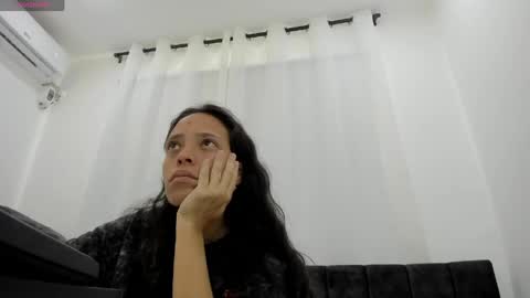  Lexy  online show from May 6, 11:49 am
