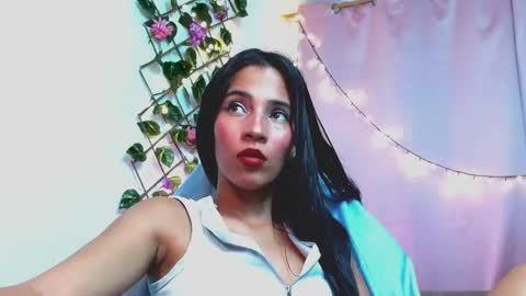 lexy online show from April 24, 3:03 pm