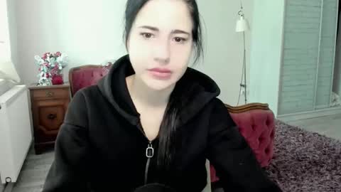 lexyswett online show from January 12, 7:37 am