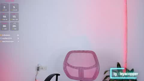 Leya online show from May 30, 2:10 am