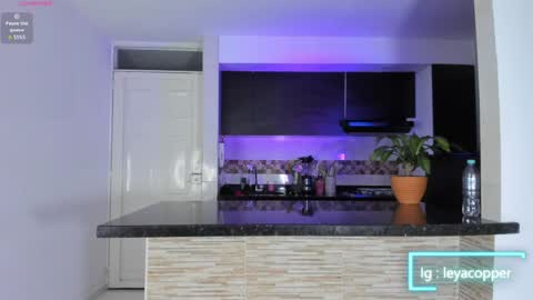 Leya online show from May 17, 12:20 am