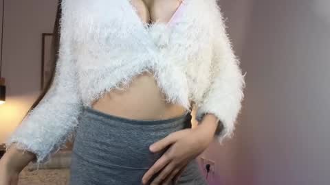 Leyla online show from December 5, 3:44 pm