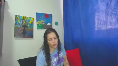 Snapshot of leyla_horny_bg chatting on October 20, 10:04 pm leyla_horny_bg online show from October 20, 10:04 pm