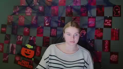 Leyla online show from October 9, 7:03 am