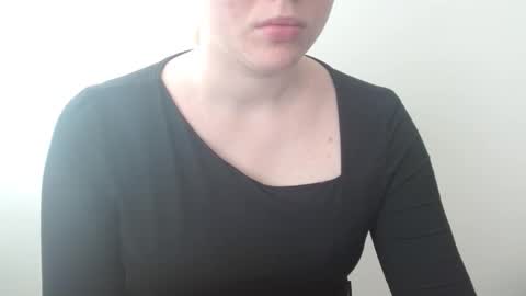 Leyla online show from March 4, 8:11 am