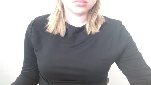 Leyla online show from May 23, 7:48 am