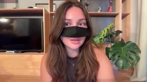 Snapshot of leyla_on_sport chatting on September 30, 2:16 pm Leyla online show from September 30, 2:16 pm