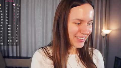 Adeline Di or just cute girl3 online show from December 19, 7:37 am