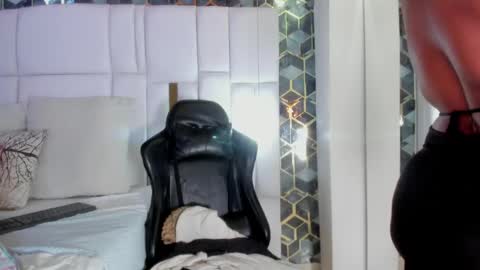 lia_mariana online show from March 17, 4:50 am