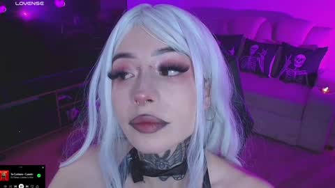 Liaa  online show from February 7, 7:38 pm