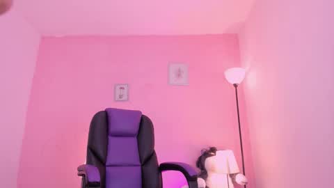 Snapshot of liaamoretzz chatting on October 18, 12:59 am liaa moretzz online show from October 18, 12:59 am