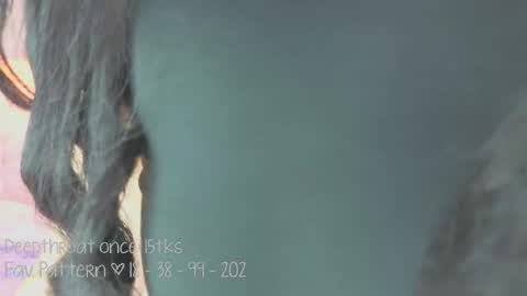 Snapshot of liacox chatting on September 15, 5:09 am Lia Cox online show from September 15, 5:09 am