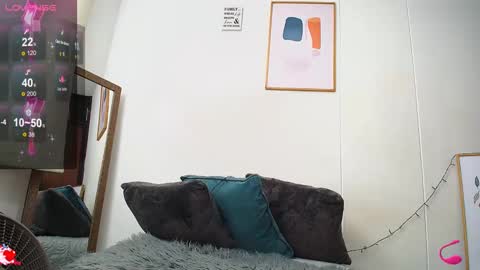 Snapshot of liam_borges chatting on February 6, 10:43 pm liam_borges online show from February 6, 10:43 pm