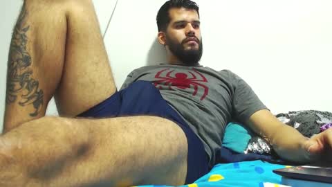 Snapshot of liam_borges chatting on March 7, 5:40 am liam_borges online show from March 7, 5:40 am