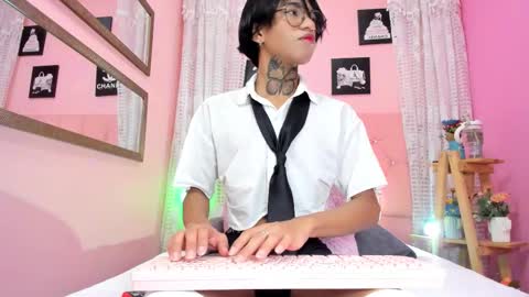 Liam online show from January 18, 3:37 am