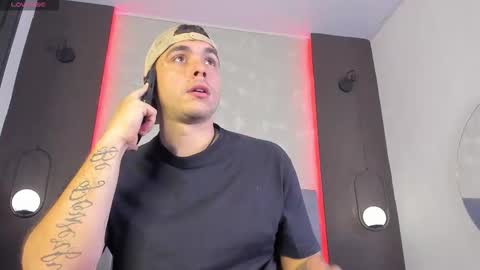 Liam online show from February 9, 11:18 pm