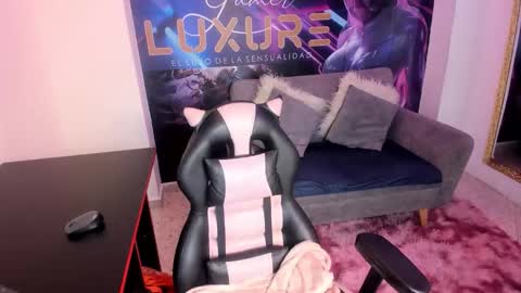 Lia online show from November 1, 4:06 pm