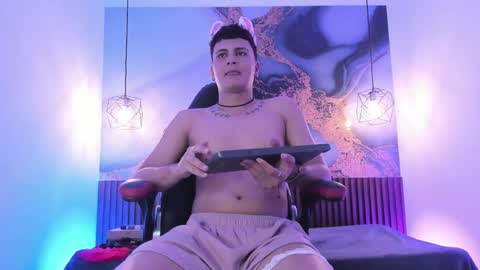 Snapshot of liamcardona chatting on September 19, 5:00 am liamcardona online show from September 19, 5:00 am