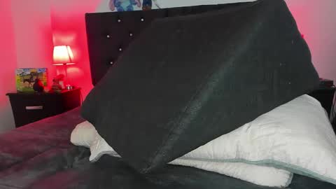 liamtrevor online show from January 5, 5:27 pm