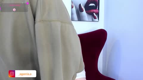 liam online show from February 9, 4:38 am