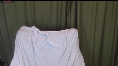 lian_eathan online show from November 9, 10:34 pm