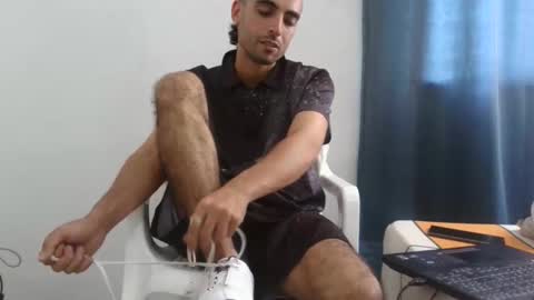 lian_mike203523 online show from October 16, 6:29 pm