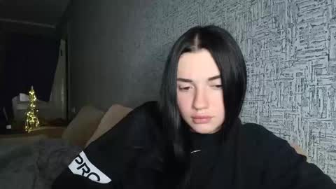 liana_diva online show from December 19, 7:09 pm