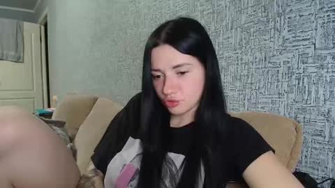 liana_diva online show from March 26, 7:19 pm