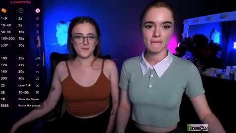 Snapshot of liana_kisses chatting on February 25, 8:11 pm Little Liana online show from February 25, 8:11 pm