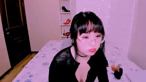 Liana online show from February 17, 11:31 am