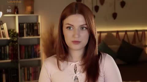 Lianna online show from March 21, 4:33 pm