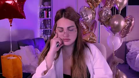 libra_mia online show from October 15, 5:00 am