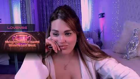 libra_mia online show from May 19, 5:09 pm