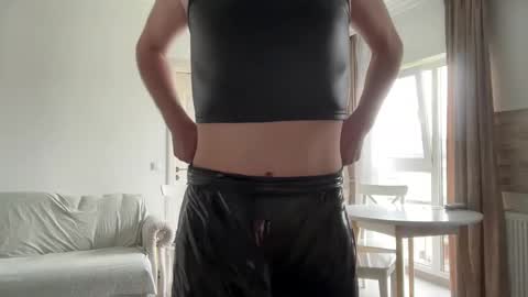 SofieXxxDoll online show from May 21, 10:11 am