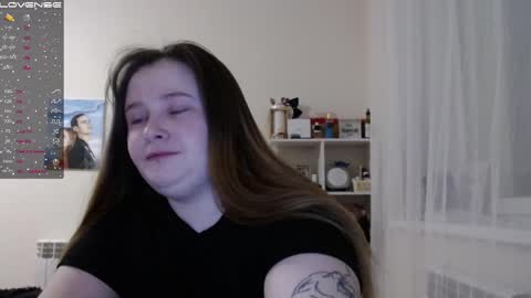 Snapshot of light_lunaa chatting on February 9, 11:04 am light_lunaa online show from February 9, 11:04 am