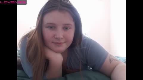 Snapshot of light_lunaa chatting on January 5, 8:22 am light_lunaa online show from January 5, 8:22 am