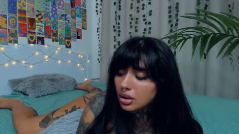 Melissa online show from November 8, 7:00 am