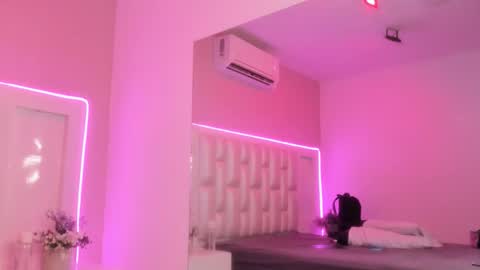 Lia  online show from March 4, 7:33 pm