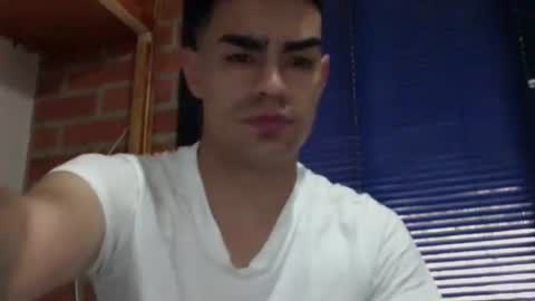 Snapshot of liiam_collins chatting on March 2, 10:16 pm liiam online show from March 2, 10:16 pm