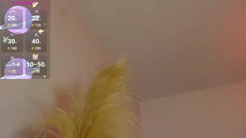 Snapshot of liiamluna chatting on September 17, 9:02 am Liiam Luna online show from September 17, 9:02 am