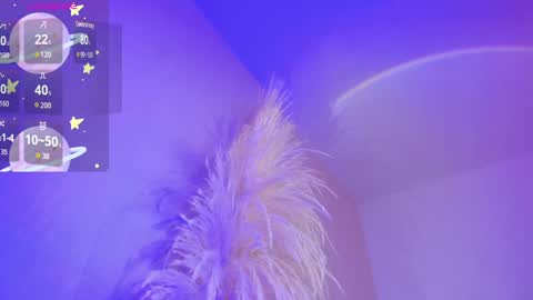 Snapshot of liiamluna chatting on October 1, 9:08 am Liiam Luna online show from October 1, 9:08 am