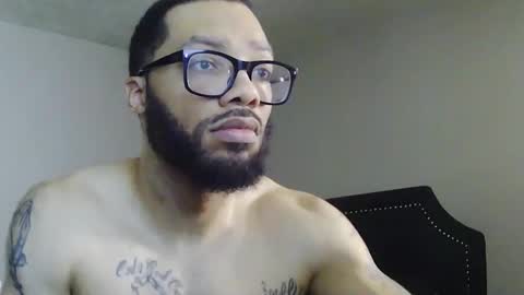 liightsinlover online show from April 13, 2:10 pm